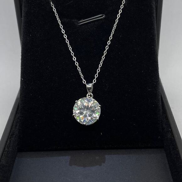 Moissanite Diamond Necklace Pendant Chain Round Cut GRA 18K Finish S925 5 Ct - Picture 1 of 11